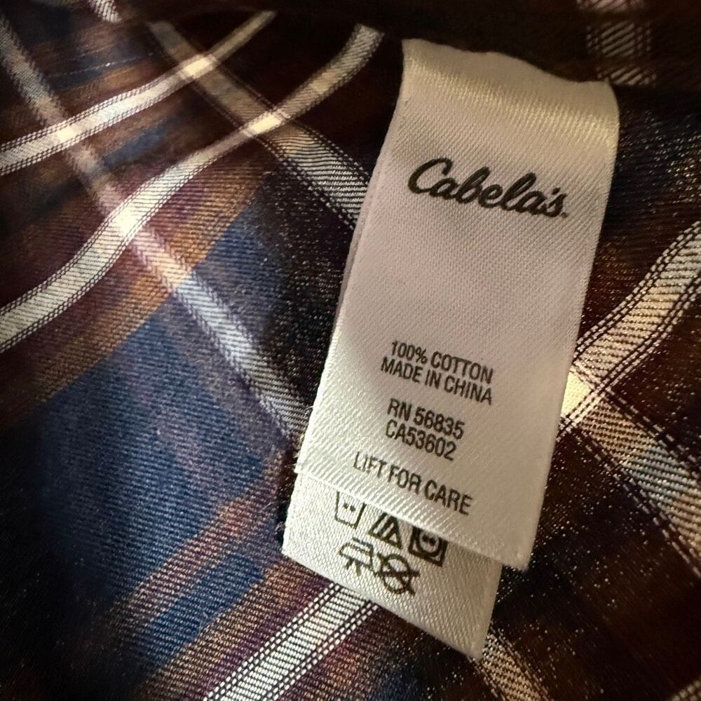 Cabela's Men’s Long Sleeve Blue Brown White Plaid Button Down Shirt Size Medium - Picture 5 of 6